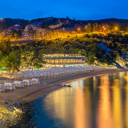 Tosca Beach Hotel Palaiontsiflikion Ngoại thất bức ảnh