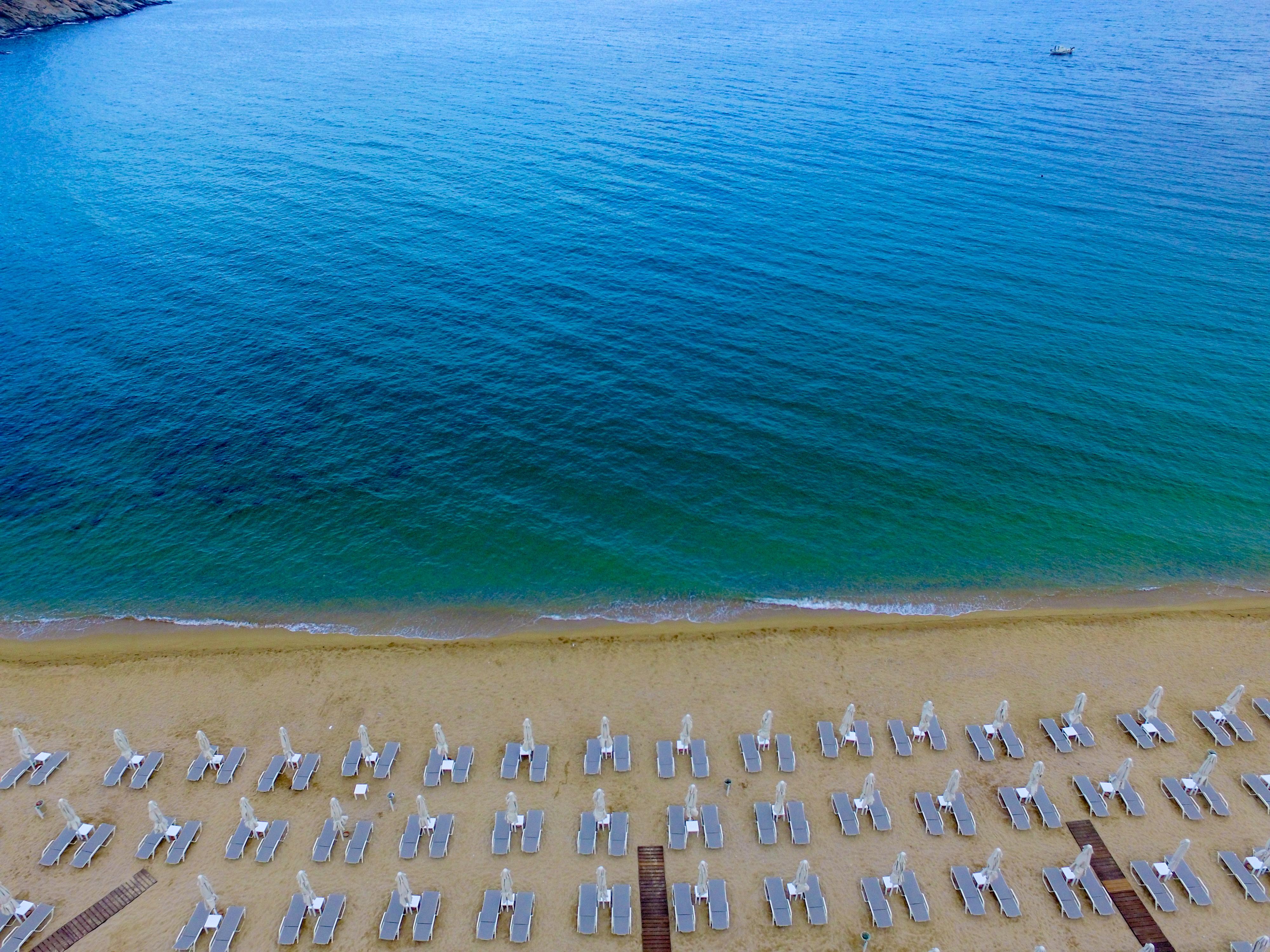 Tosca Beach Hotel Palaiontsiflikion Ngoại thất bức ảnh