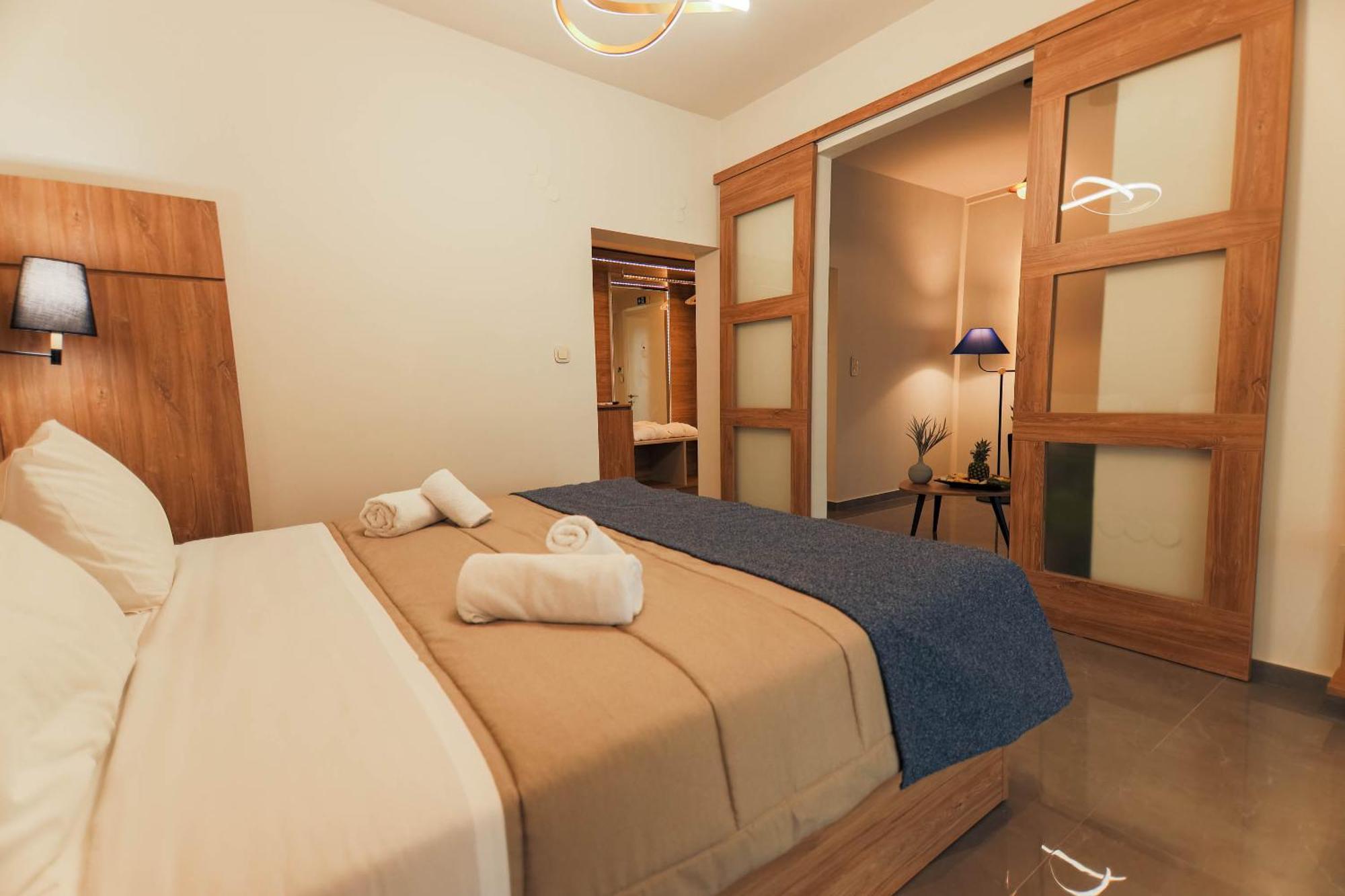 Tosca Beach Hotel Palaiontsiflikion Ngoại thất bức ảnh